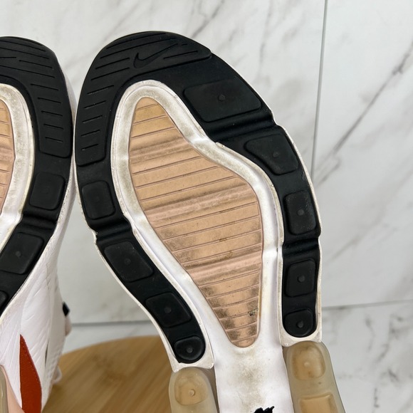 Nike Air Max 270 Womens Size 11 White Pink Oxford Running Walk Shoes DQ4693-100 - Picture 9 of 12